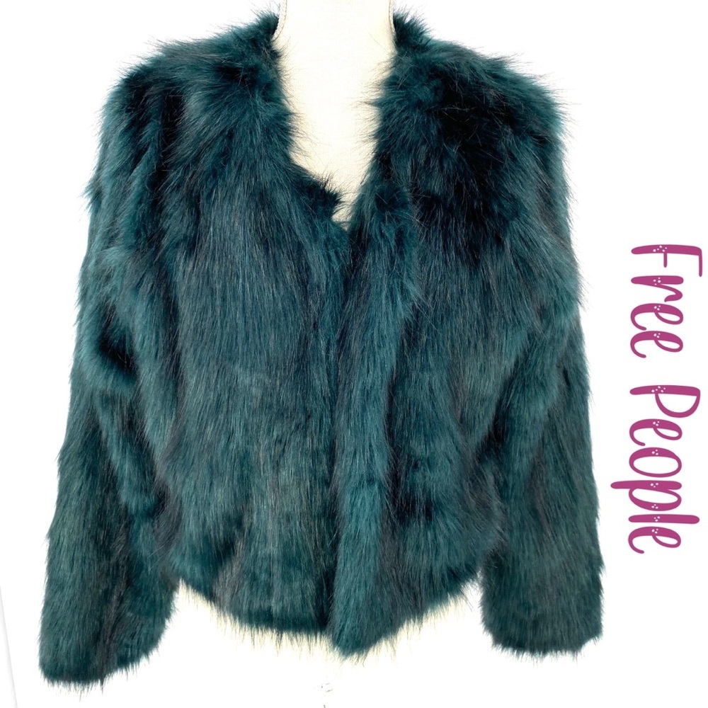 Free People green faux fur crop jacket S/P - Picture 2 of 16
